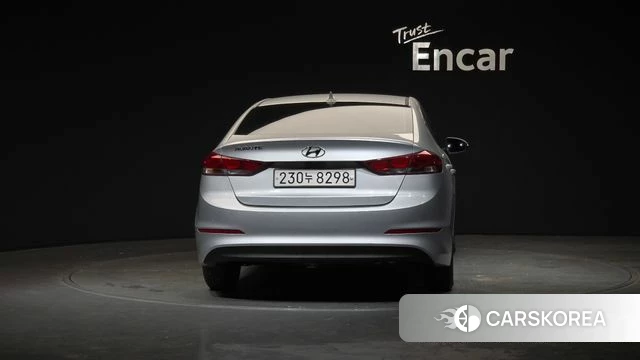 Hyundai Avante AD id 3796269 из Кореи 14