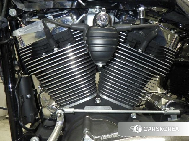 Engine photo