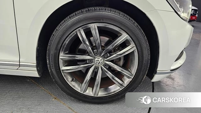 Volkswagen Passat GT (B8) id 4403576 из Кореи 25