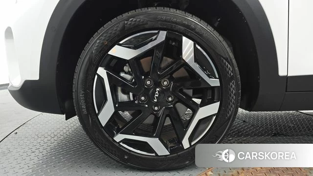 Kia The New Seltos id 4617328 из Кореи 30