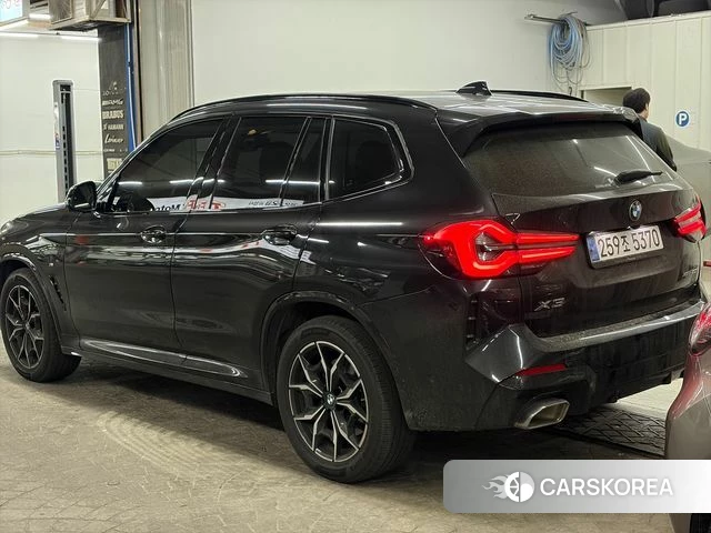 BMW X3 (G01) 2024 Черный из Кореи, фото 4
