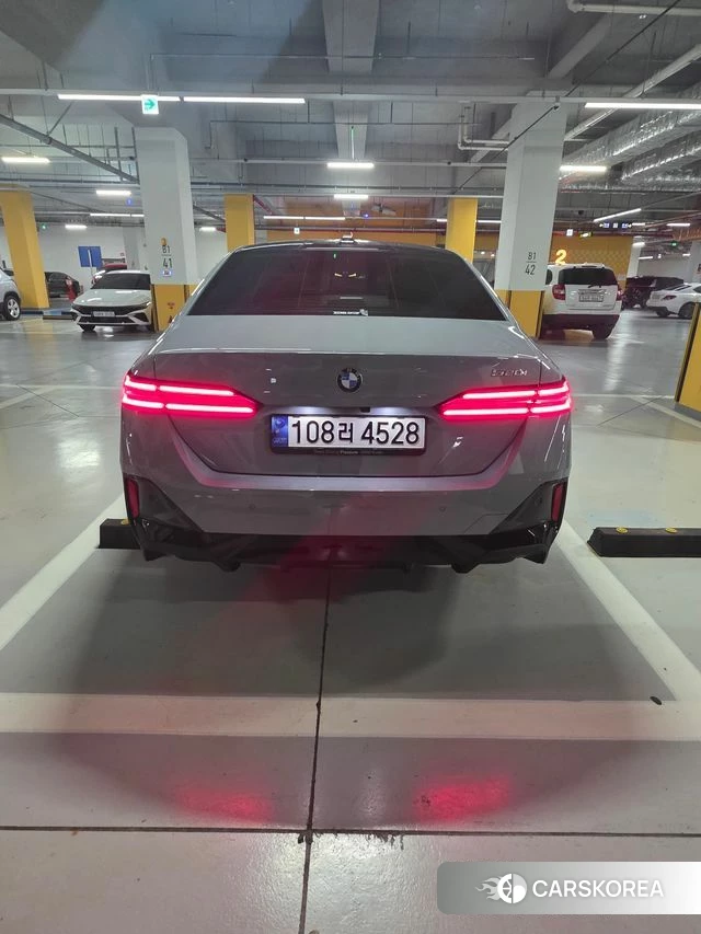 BMW 5 Series (G60) id 4916645 из Кореи 14