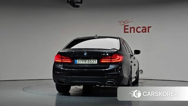 BMW 5 Series (G30) id 4836597 из Кореи 32