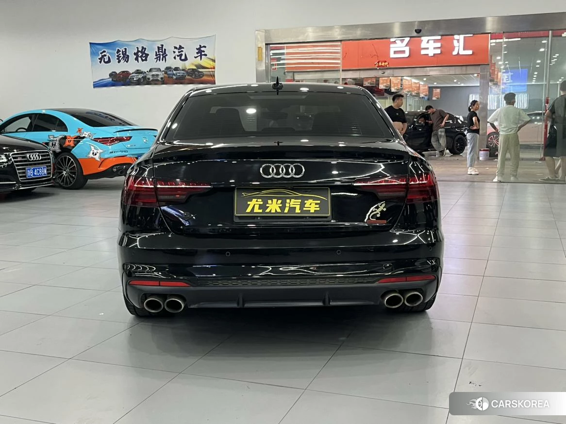 Audi S4 id 4455460 из Китая 9