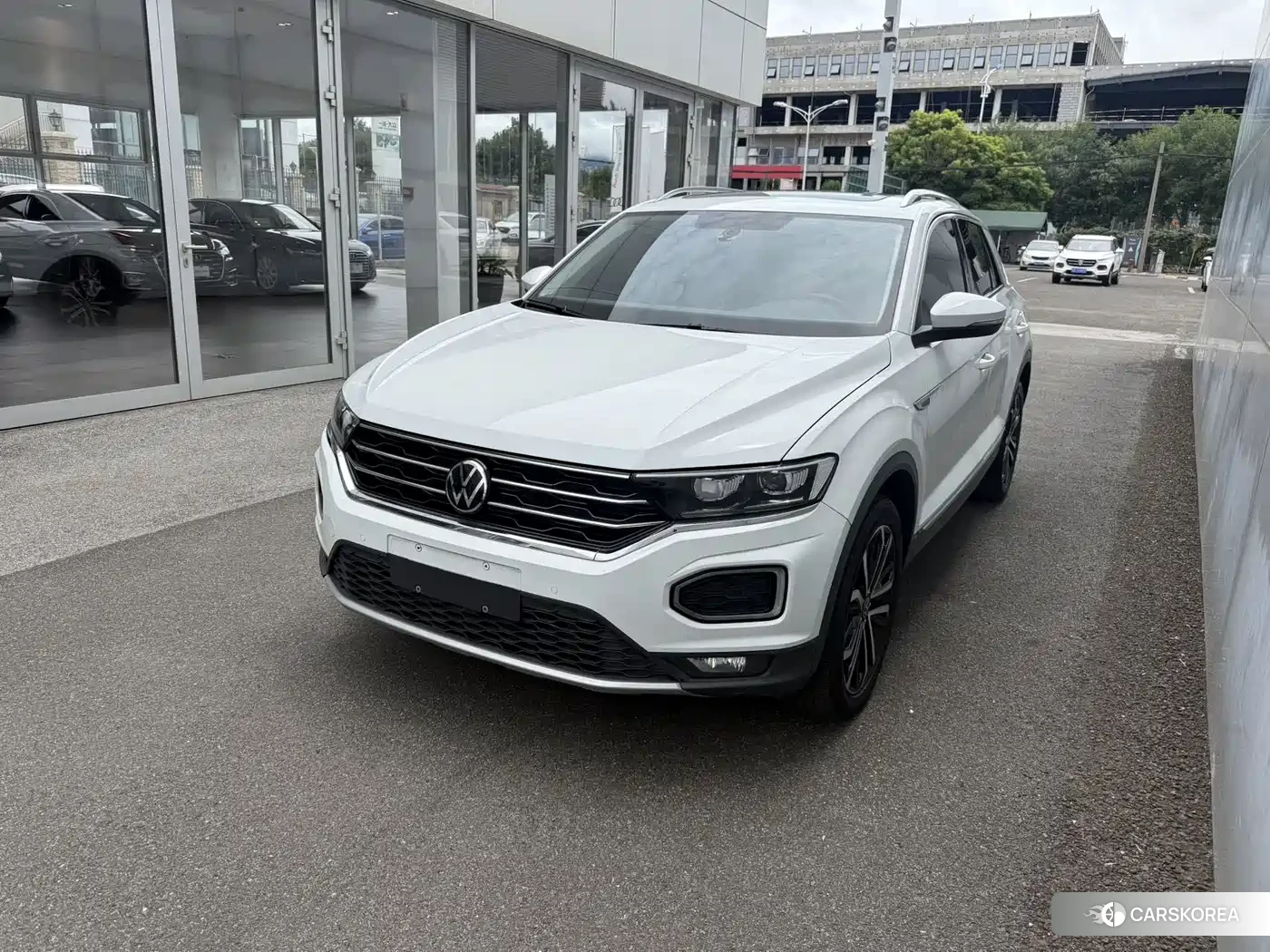 Volkswagen T-ROC exploring Songs 2022 Белый из Китая, фото 4