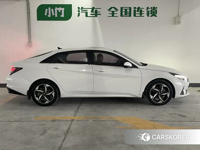 Hyundai Elantra id 4291249 из Китая 23
