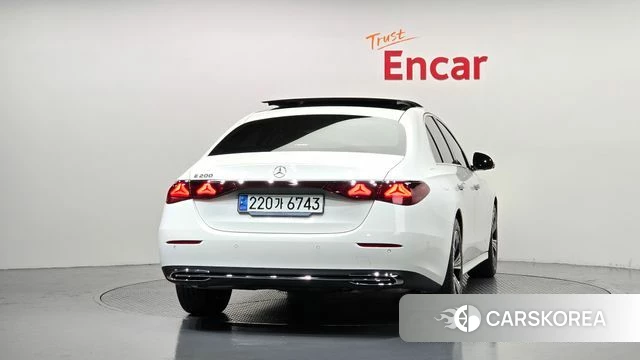 Mercedes-Benz E-Class W214 id 4767703 из Кореи 24