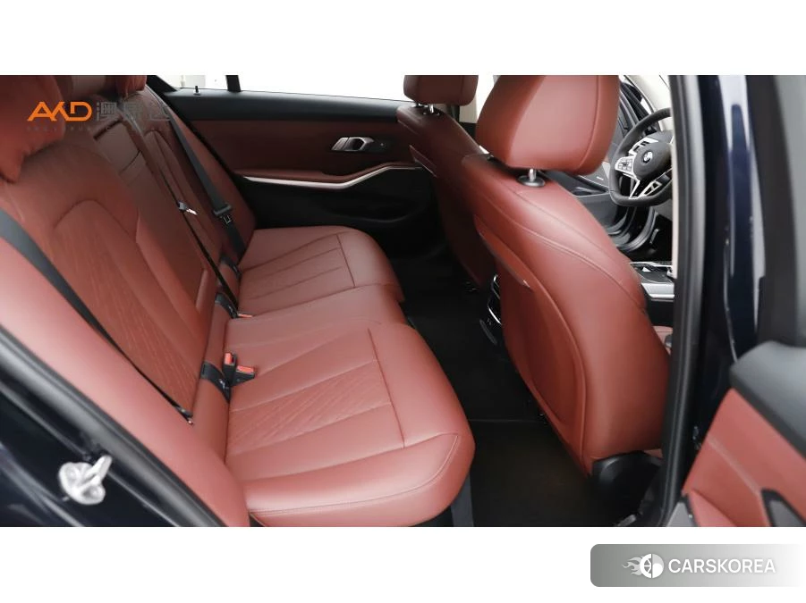 BMW 3 series 2024 Черный из Китая, фото 4