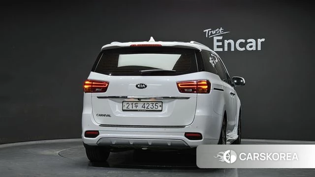 Kia The New Carnival id 4425025 из Кореи 14