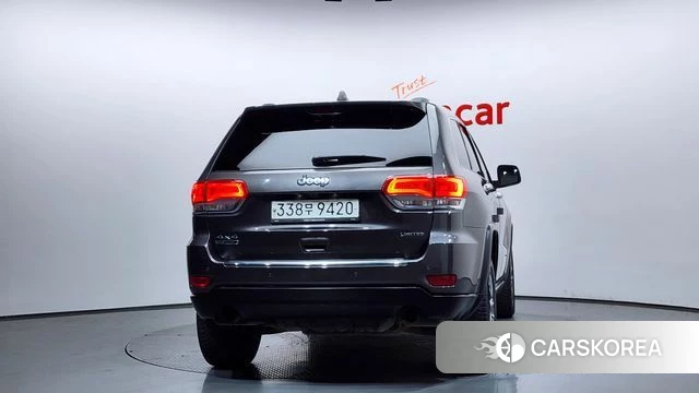 Jeep Grand Cherokee id 4232535 из Кореи 14