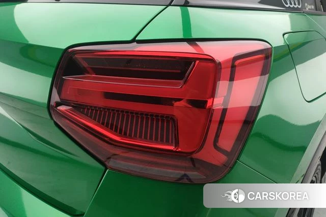 Audi Q2L id 3993430 из Китая 11