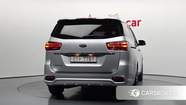 Kia The New Carnival id 3737138 из Кореи 14