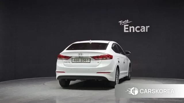 Hyundai Avante AD id 3627311 из Кореи 14