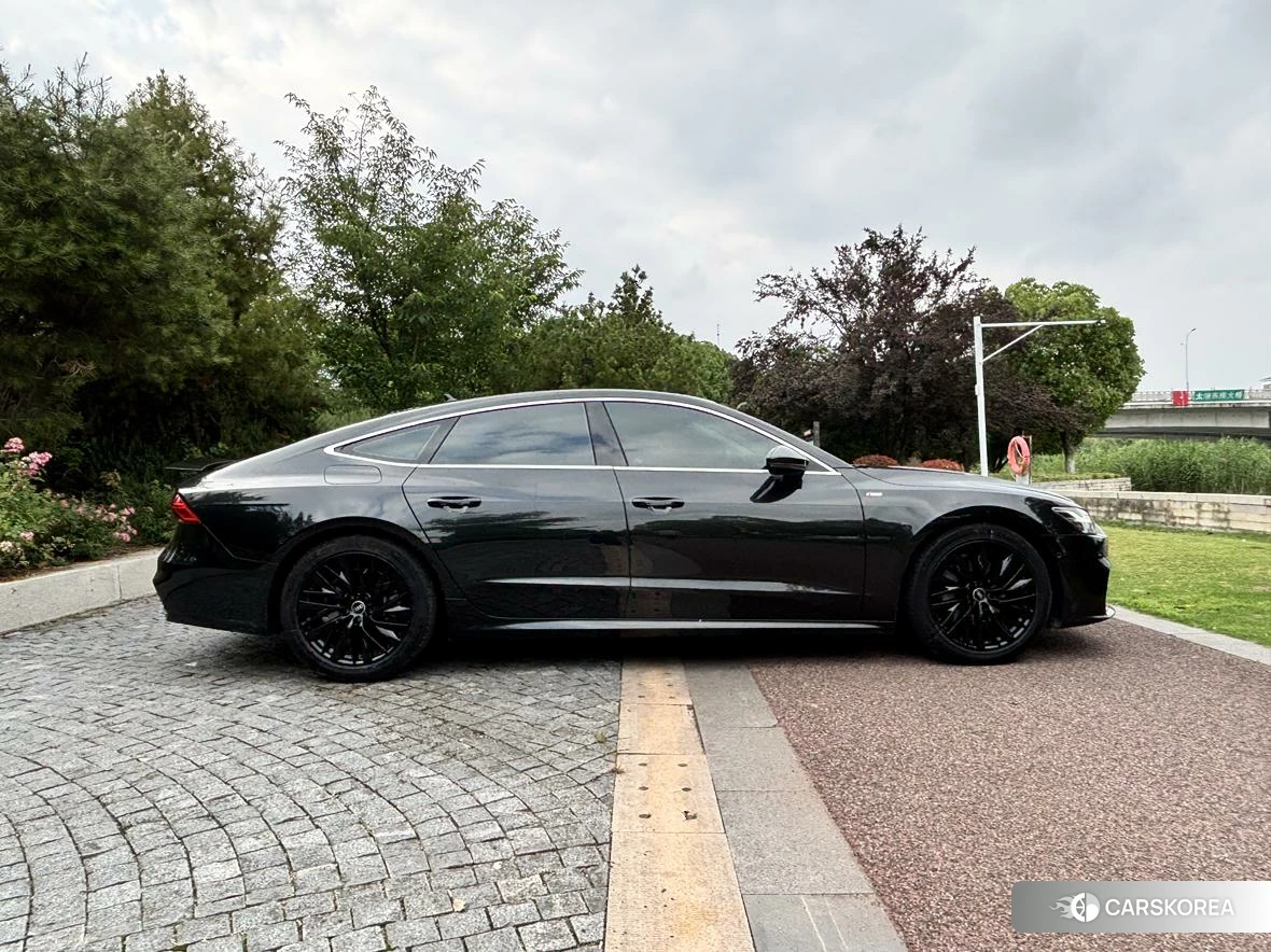 Audi A7 id 4419137 из Китая 7