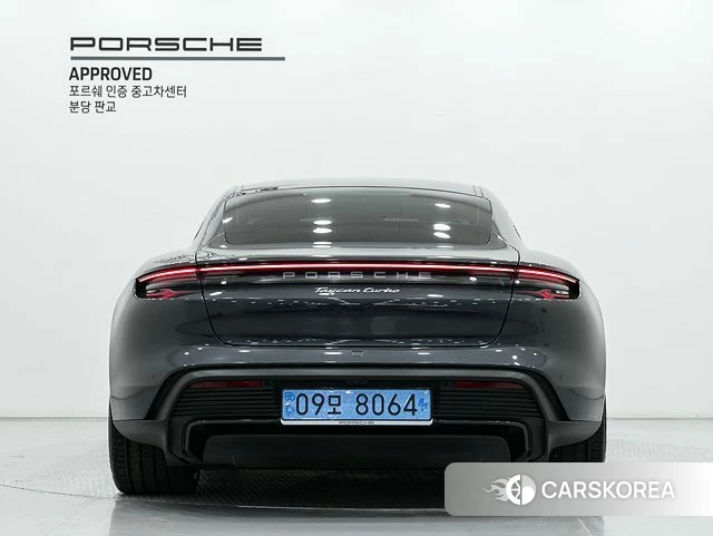 Porsche Taycan id 3838434 из Кореи 14