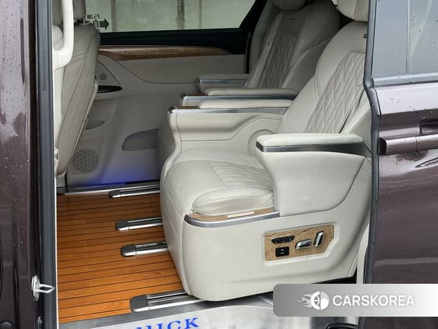 Buick GL8 id 4205694 из Китая 8