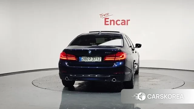 BMW 5 Series (G30) id 3044596 из Кореи 14