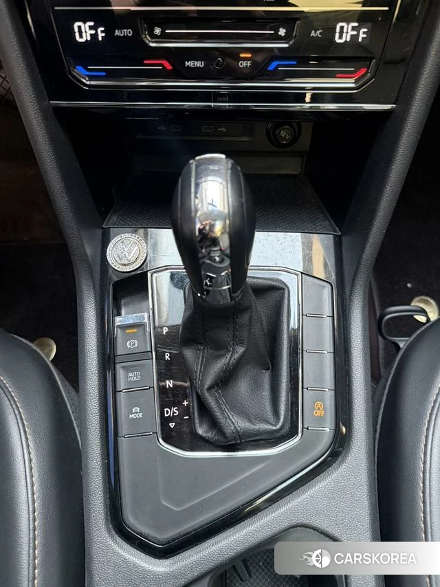 Volkswagen Tuyue id 4255954 из Китая 19