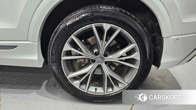 Audi Q8 (4M) id 4376963 из Кореи 25