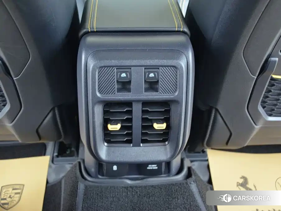 Ford Mustang id 4679731 из Китая 10