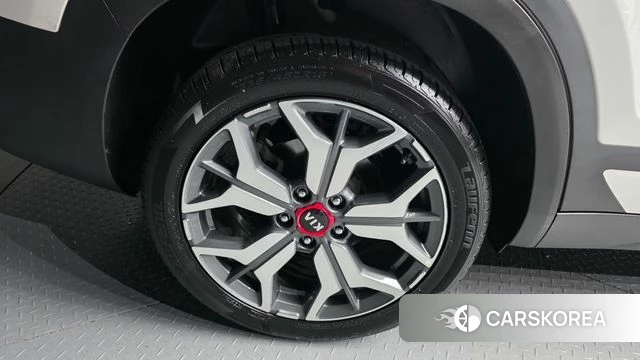 Kia Seltos id 4794131 из Кореи 26