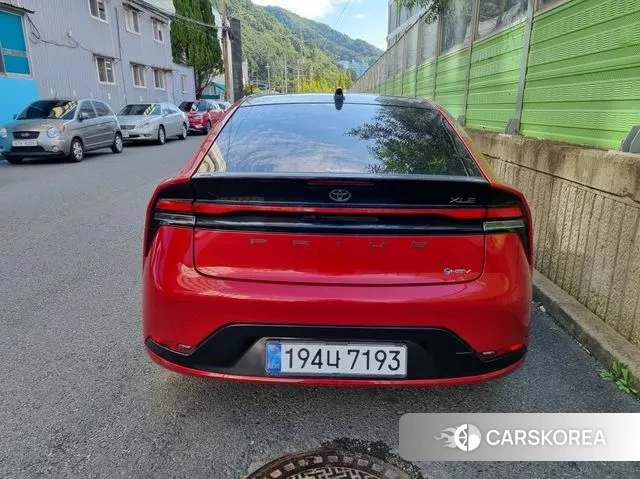 Toyota Prius 5th Generation 2024 Красный из Кореи, фото 6