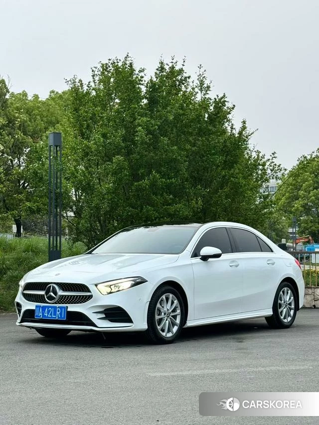Mercedes-Benz Class A 2022 Белый из Китая, фото 4