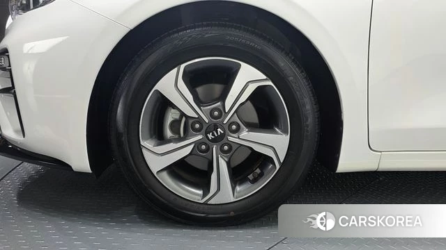 Kia Come New K3 id 4693560 из Кореи 25