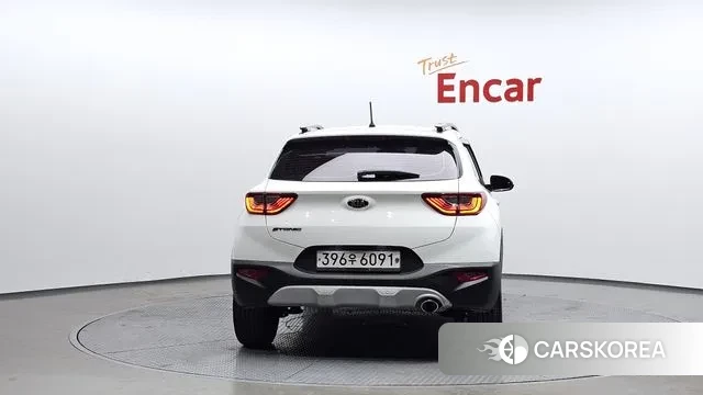 Kia Stonic id 3489331 из Кореи 14