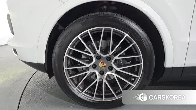 Porsche Cayenne (PO536) id 3576579 из Кореи 14