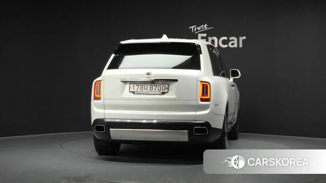 Rolls-Royce Cullinan id 4350983 из Кореи 30