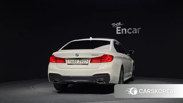 BMW 5 Series (G30) id 3439189 из Кореи 14