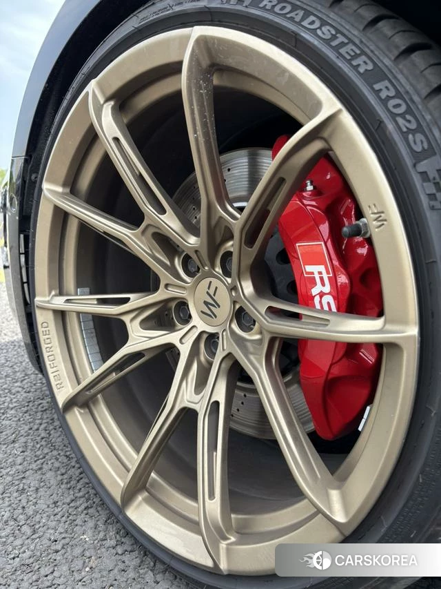 Audi RS 5 id 4240742 из Китая 9