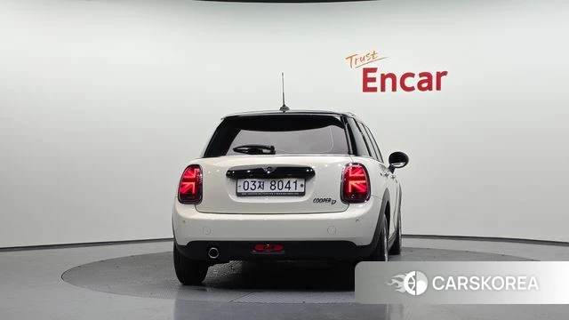 Mini Cooper D id 4751106 из Кореи 28