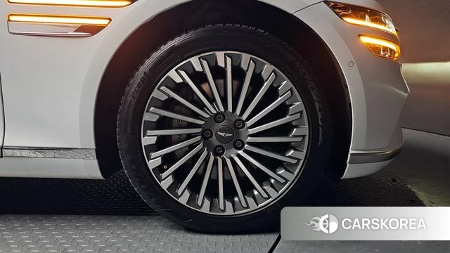 Genesis Electrified G80 (RG3) id 3865821 из Кореи 14