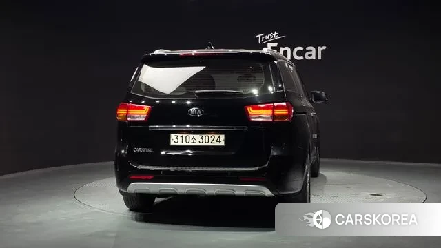 Kia All New Carnival id 3709537 из Кореи 14