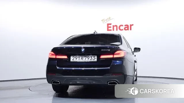 BMW 5 Series (G30) id 3454107 из Кореи 14