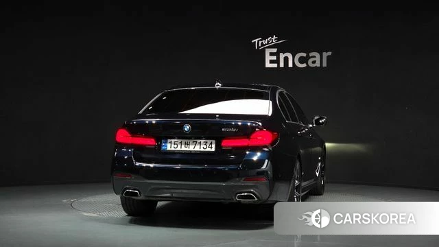 BMW 5 Series (G30) id 4855020 из Кореи 14