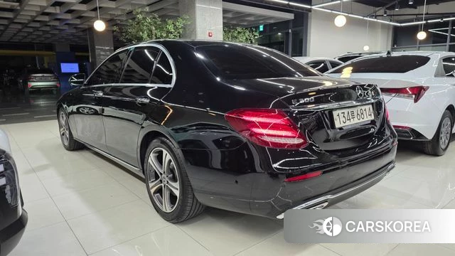 Mercedes-Benz E-Class W213 id 4609826 из Кореи 14