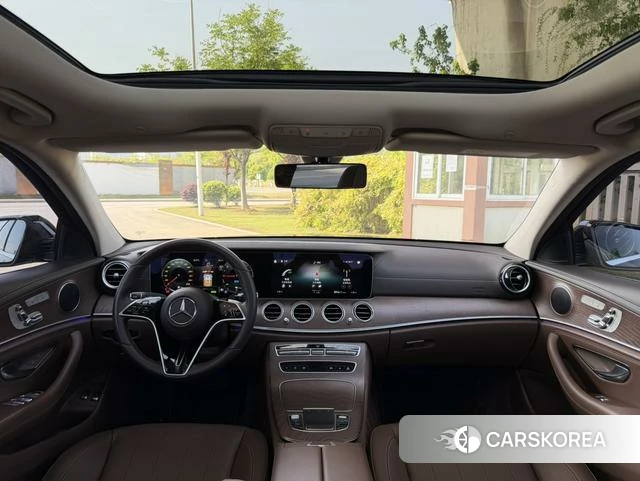 Mercedes-Benz E-class PHEV id 4260303 из Китая 13