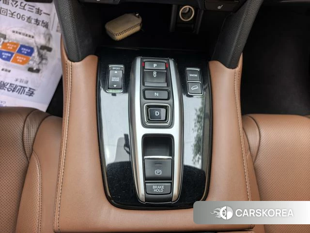 Honda UR-V id 4307019 из Китая 12