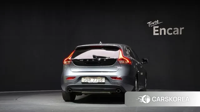 Volvo V40 Cross-Country id 3737273 из Кореи 14