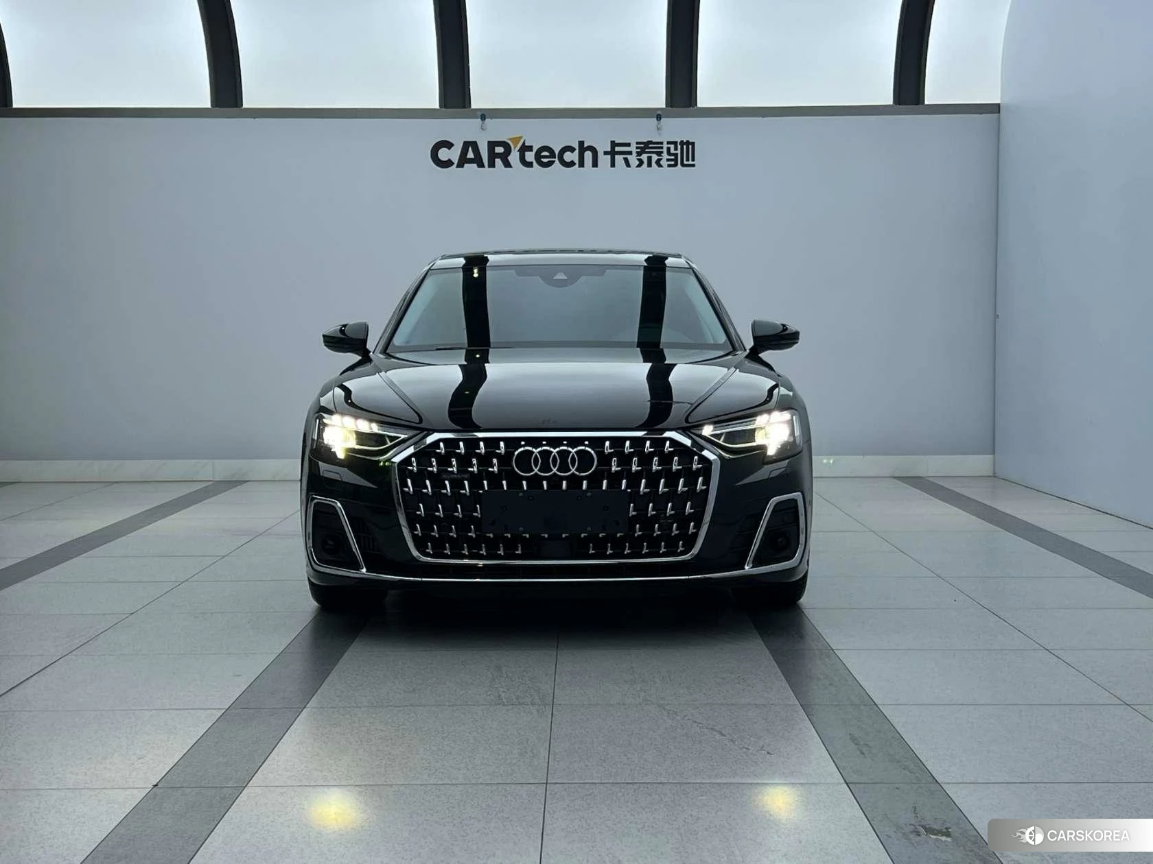 Audi A8 2024 Черный из Китая, фото 5