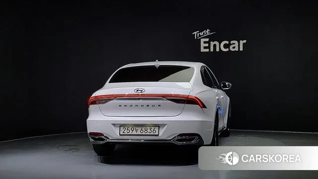 Hyundai The New Grandeur IG id 3002798 из Кореи 14