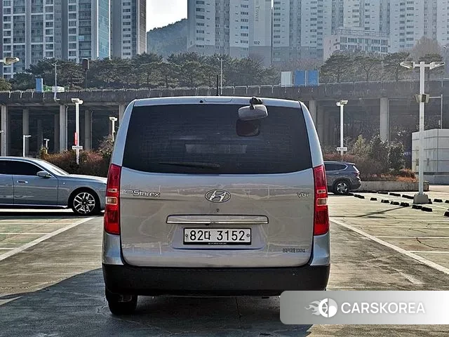 Hyundai The New Grand Starex id 2322275 из Кореи 10