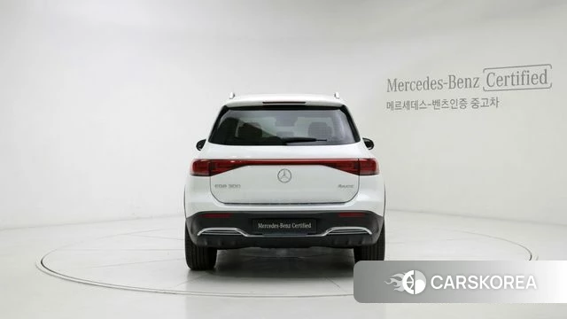 Mercedes-Benz EQB X243 2025 Белый из Кореи, фото 4