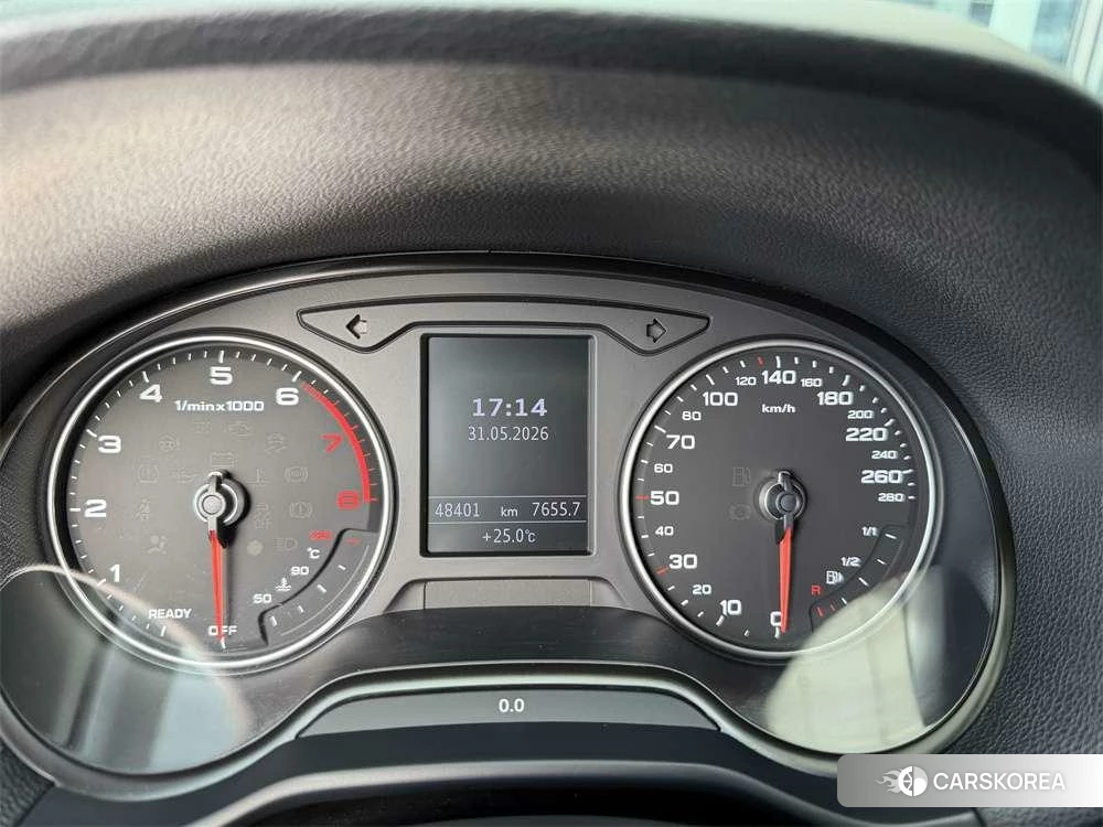 Audi Q2L id 4455259 из Китая 7