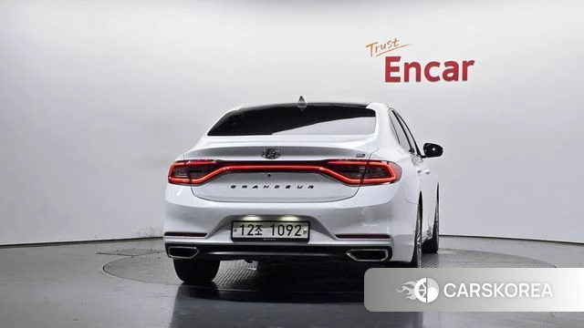 Hyundai Grandeur IG id 4502731 из Кореи 14