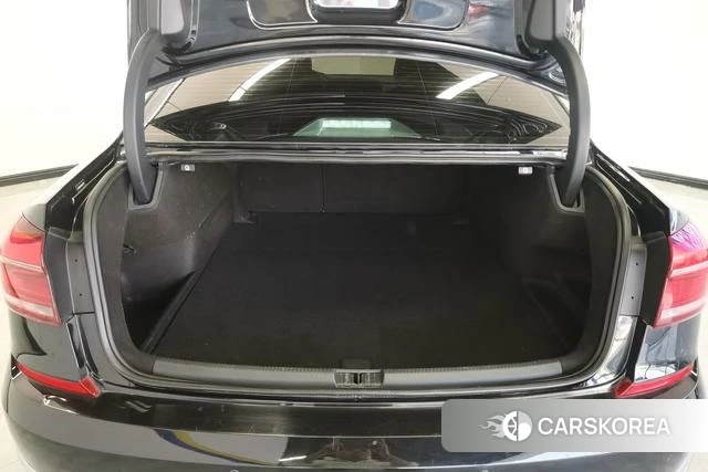 Volkswagen Passat id 4182725 из Китая 11