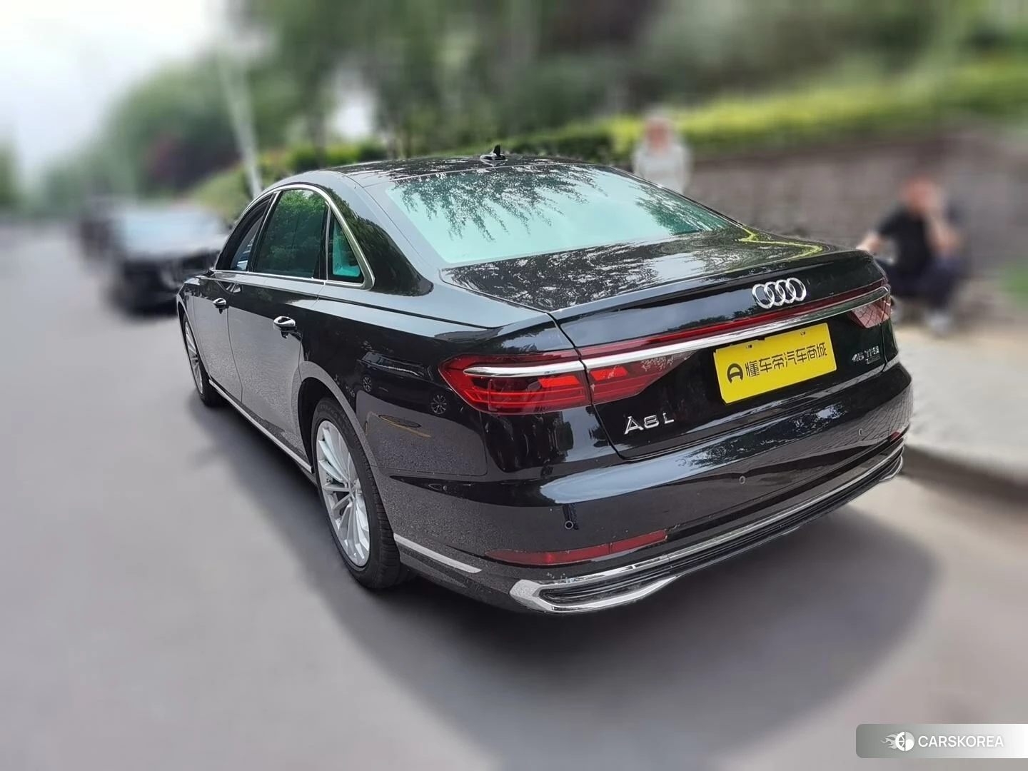 Audi A8 2024 Черный из Китая, фото 4